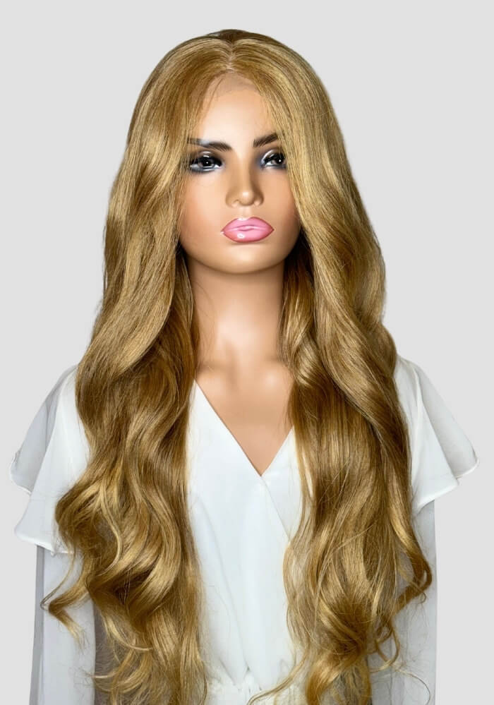 Sophia: Goldy Blonde