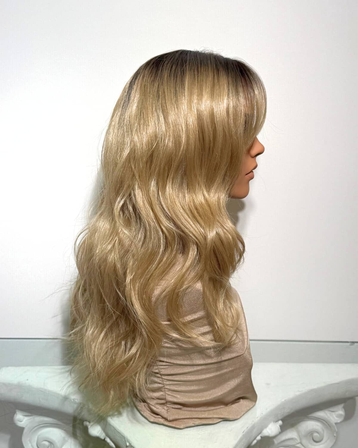 Jewel : Blonde Synthetische Wig