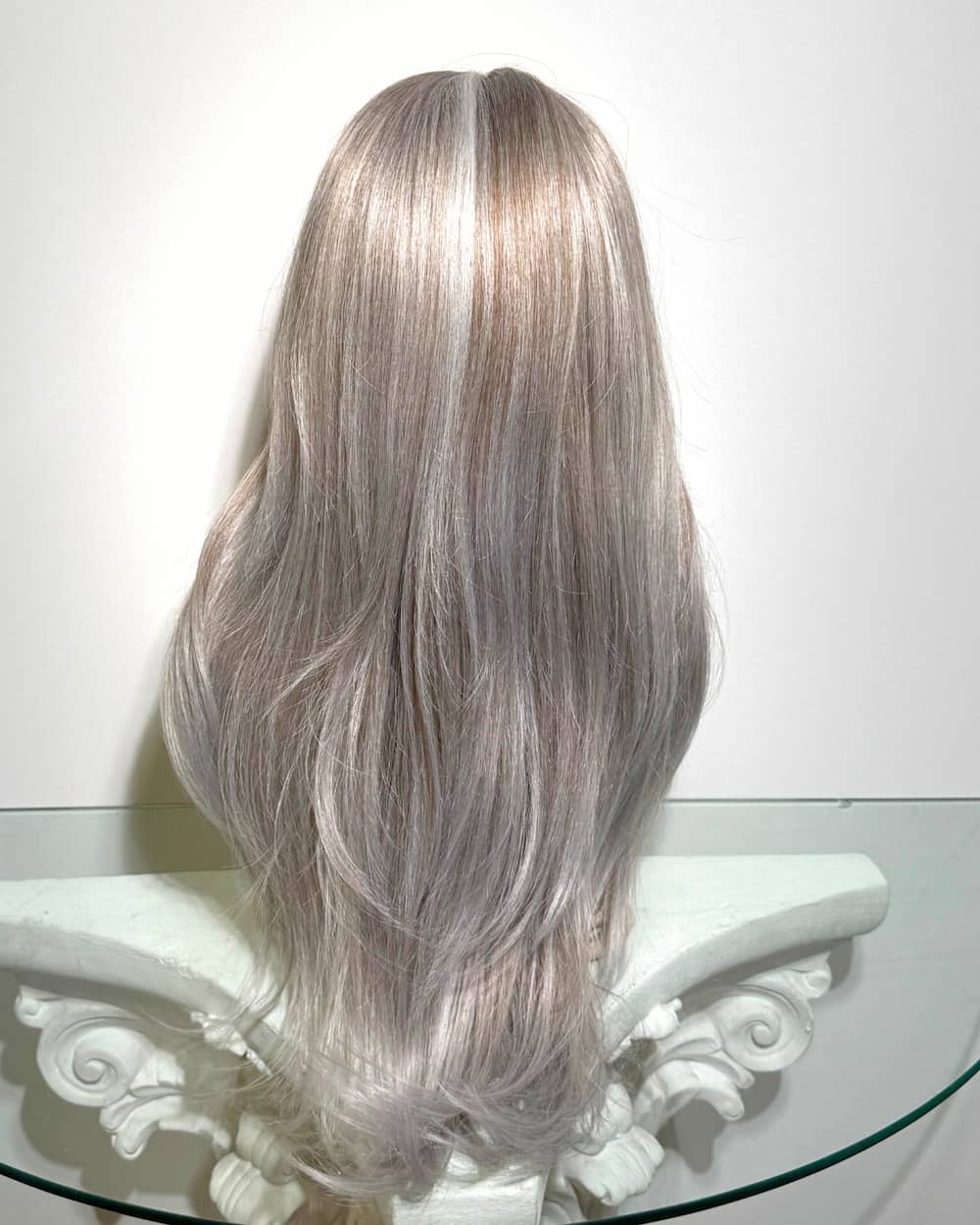 Velvet : Silver Synthetische Wig