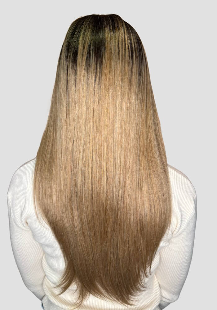 Empower: Parrucca Ondulata Biondo Dorato