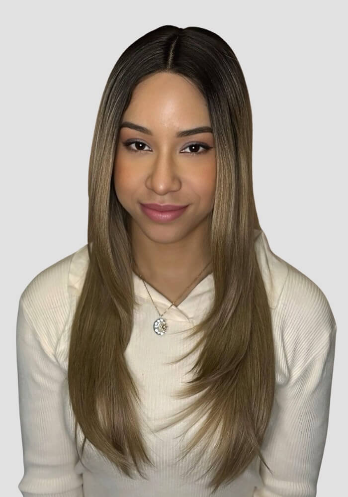 Empower: Parrucca Ondulata Biondo Dorato