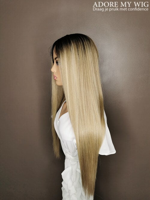 Leyla: Blonde lace wig