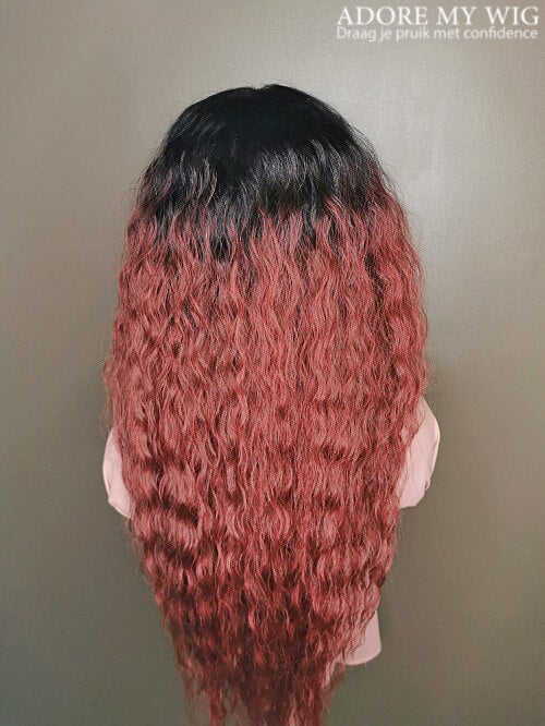 Valda: Peluca Rizada Yoncé