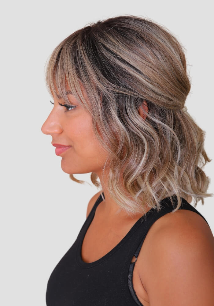 Blonde bob pony: Vision